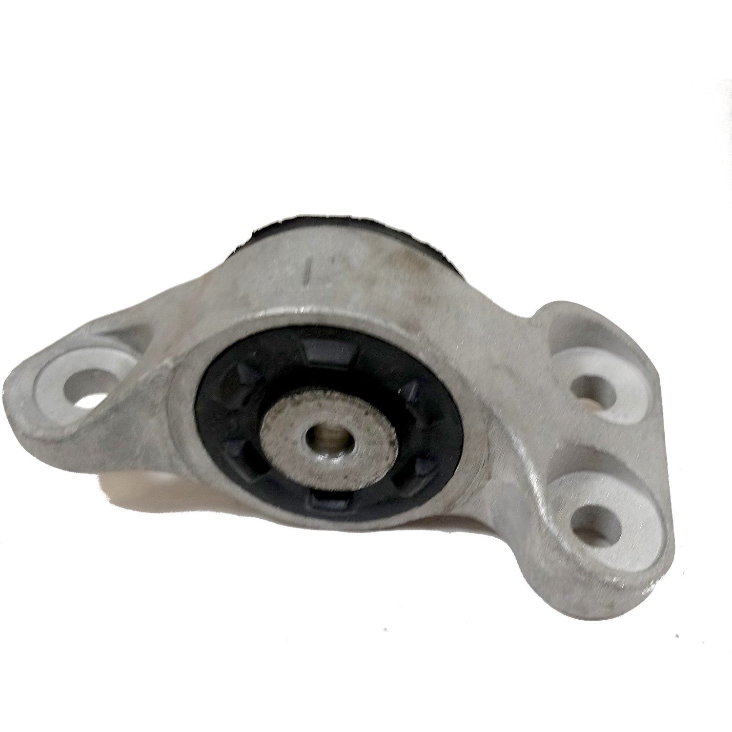 Rear Left Suspension Strut Mount | ANCHOR 709910 Fits Cadillac ATS 2013-2014 — image 3