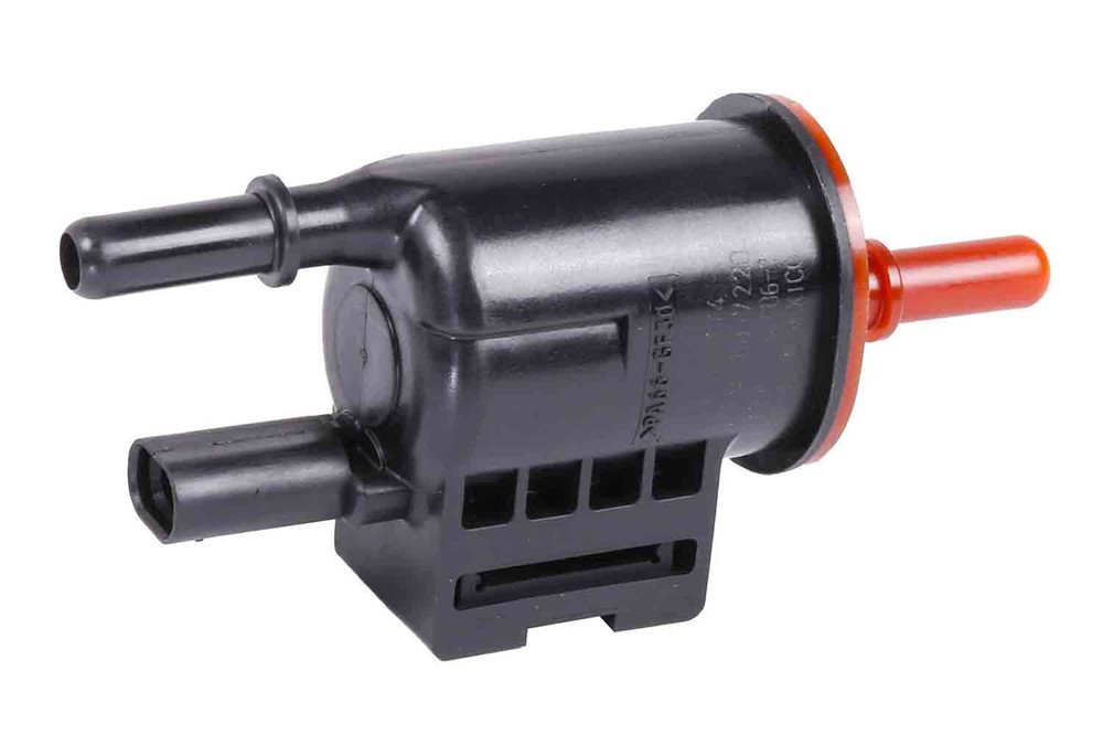 GM Genuine Parts Vapor Canister Purge Valve 12632174 — image 2
