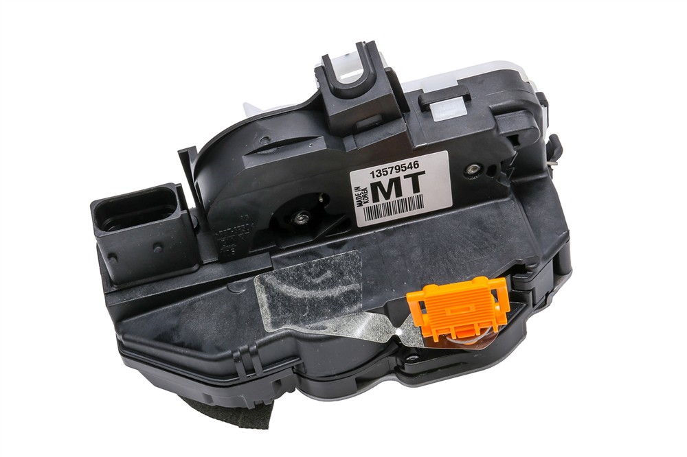 GM Genuine Parts Door Latch Assembly 13579546 — image 2
