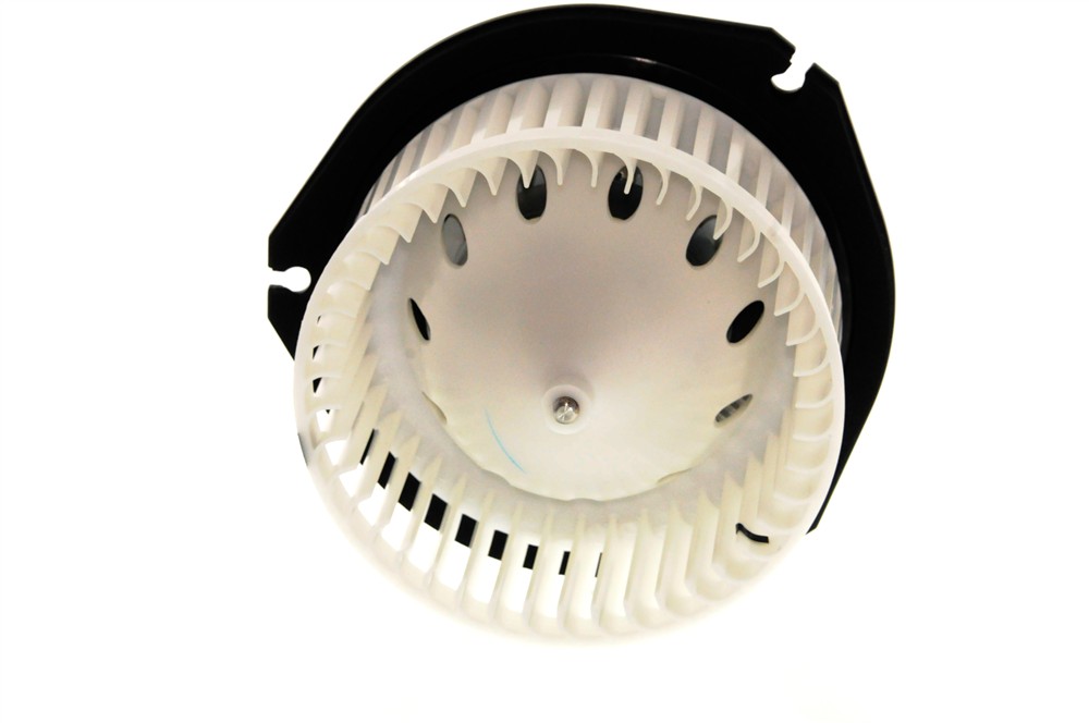 GM Genuine Parts HVAC Blower Motor 15-81819 — image 3