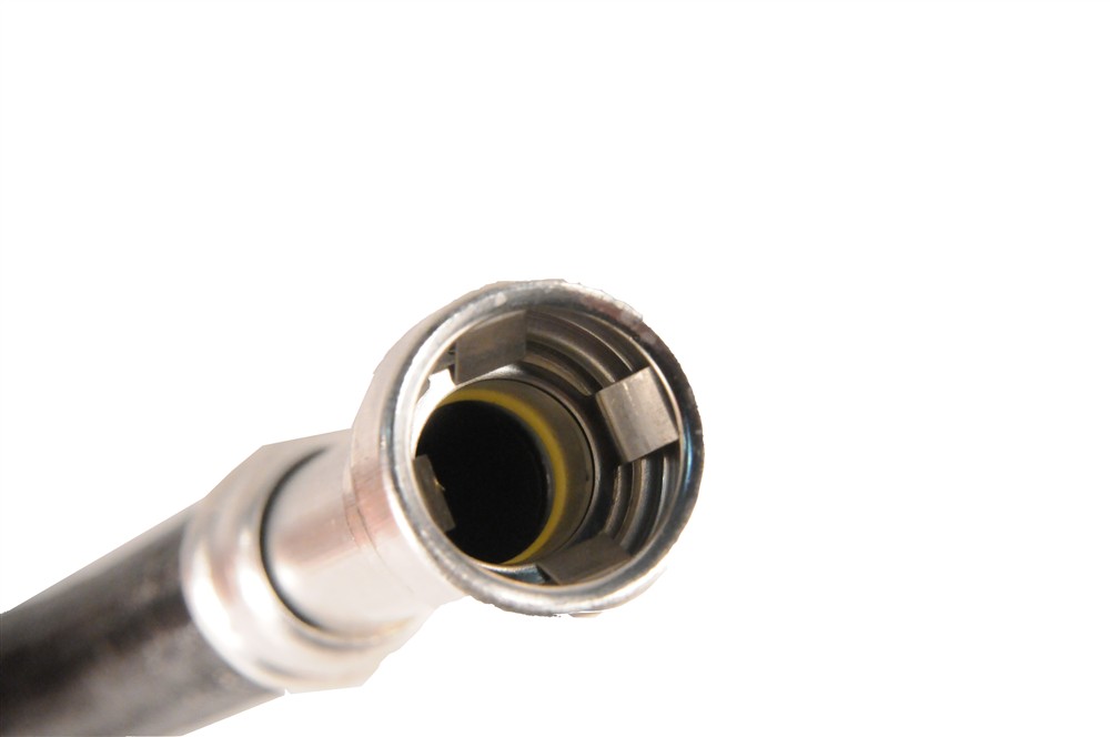 GM Genuine Parts Fuel Supply Hose 15077513 — image 3