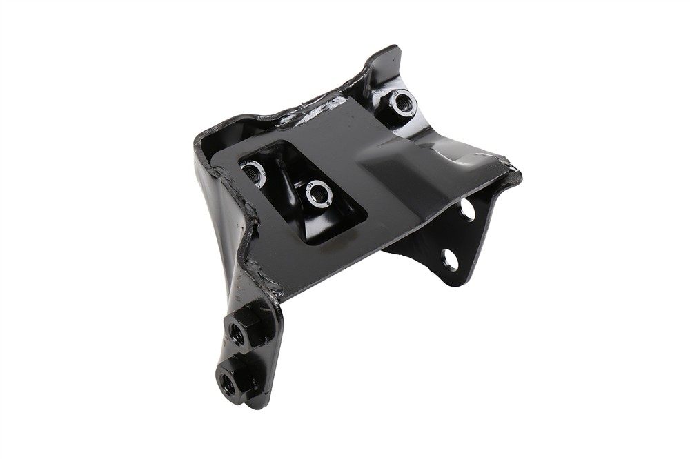 GM Genuine Parts Engine Mount Bracket 15113851 — image 2