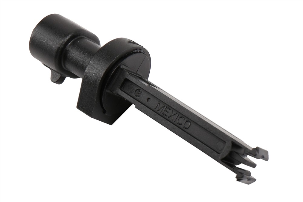 GM Genuine Parts Brake Fluid Level Switch 18012741 — image 2