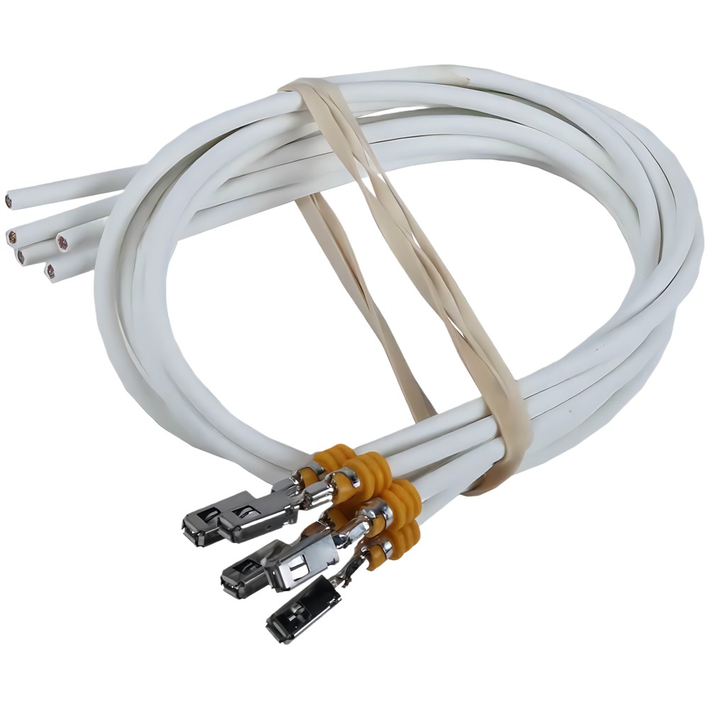 GM Genuine Parts Multi-Purpose Wiring Terminal 19330700 — image 2