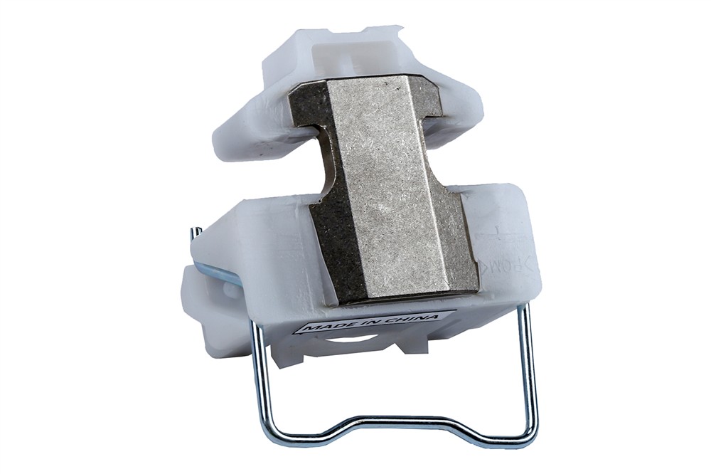 GM Genuine Parts Brake Pedal Assembly Retainer 23401111 — image 2