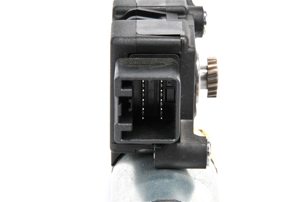GM Genuine Parts Sunroof Motor 23406661 — image 2