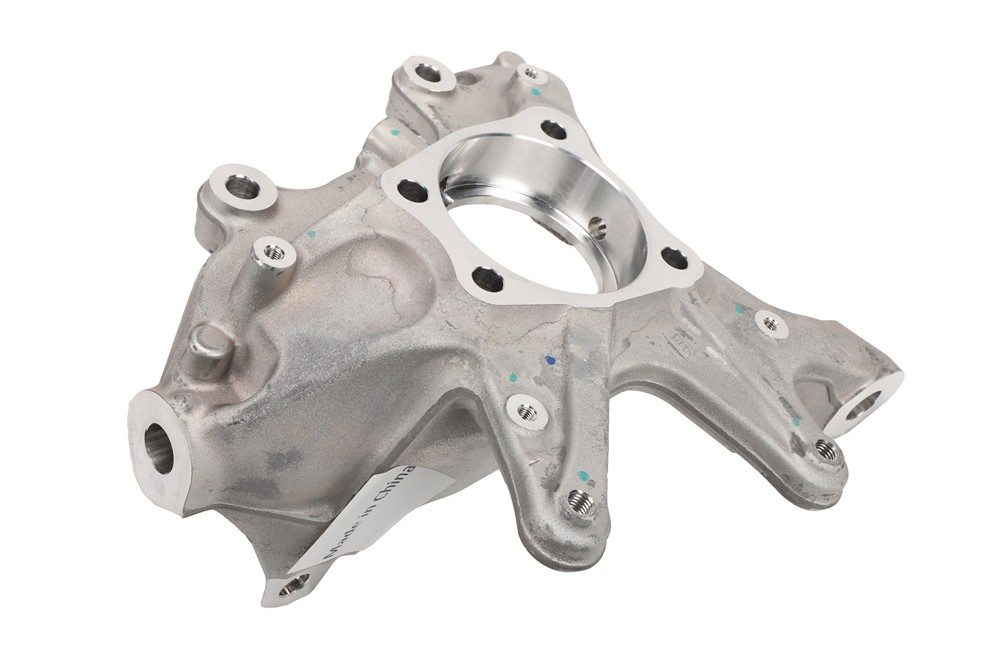 GM Genuine Parts Suspension Knuckle 23428470 — image 2