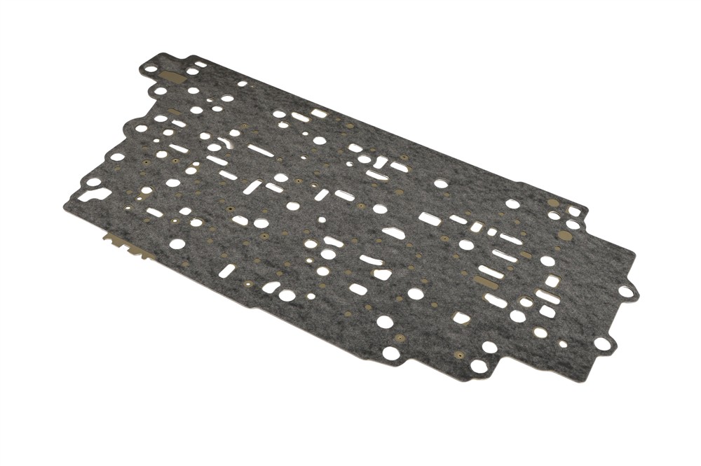 GM Genuine Parts Automatic Transmission Valve Body Separator Plate 24047543 — image 2