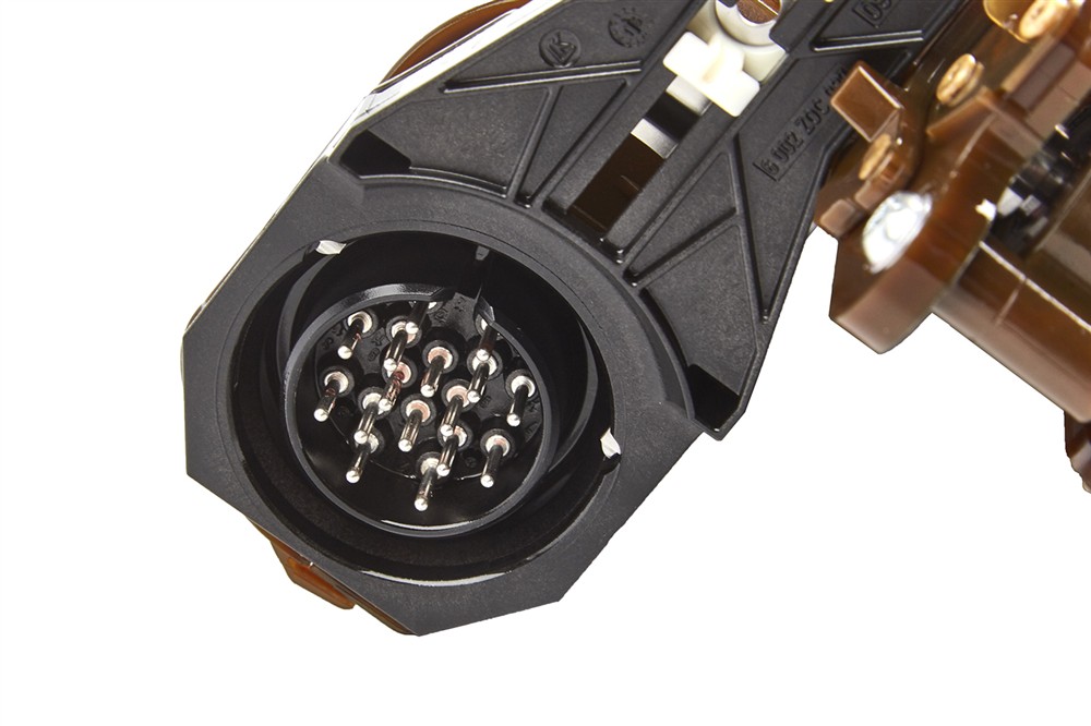 GM Genuine Parts Transmission Control Module 24275872 — image 2