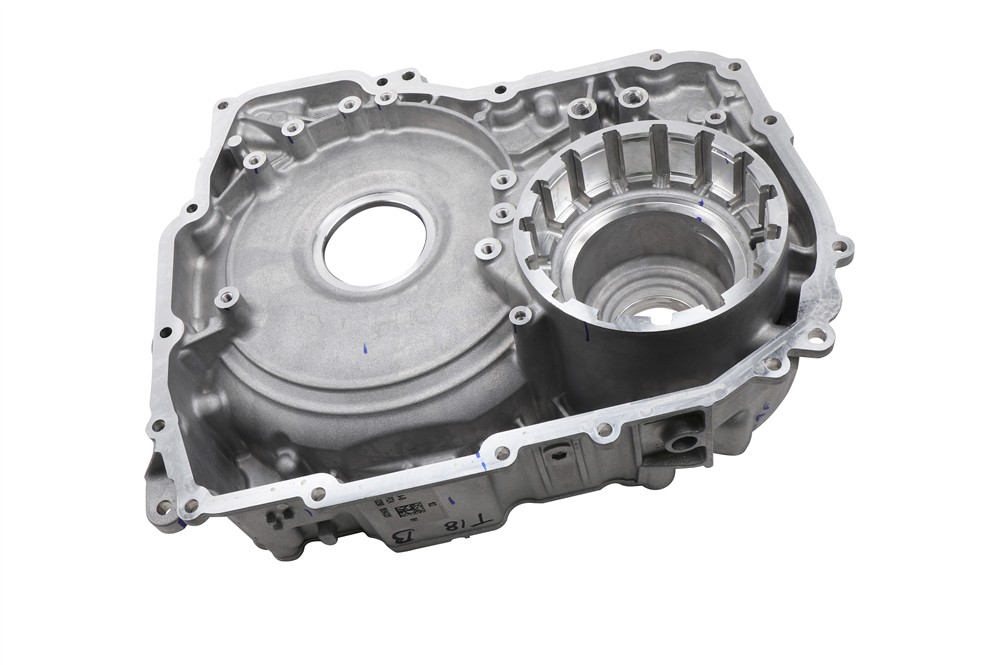 GM Genuine Parts Automatic Transmission Torque Converter and Differential Housing 24284331 — image 2