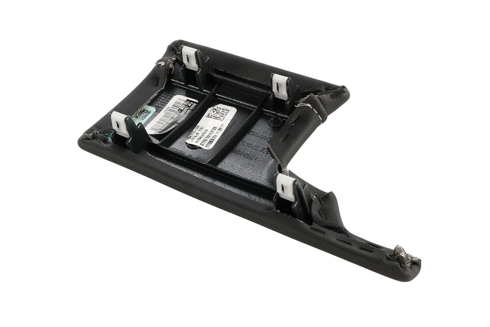 GM Genuine Parts Dashboard Panel 26489862 — image 3