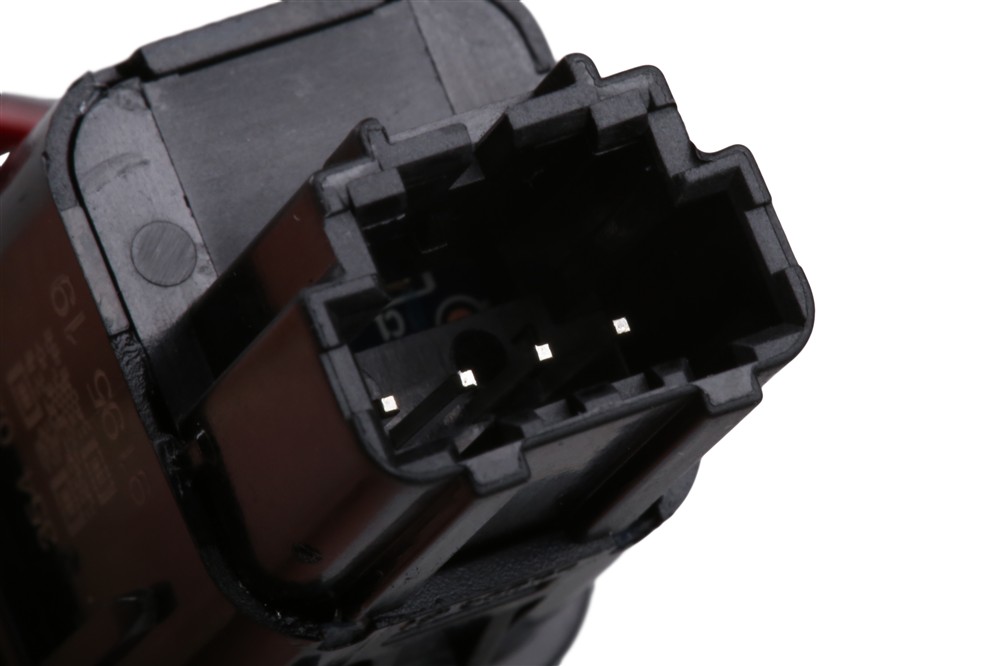 GM Genuine Parts Hazard Warning Switch 42689195 — image 3