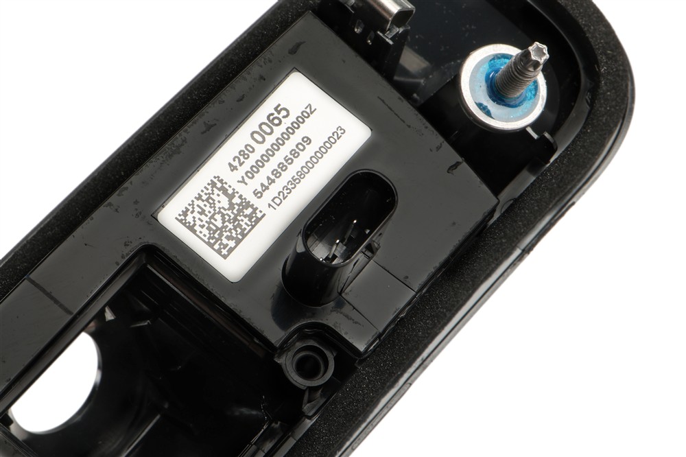 GM Genuine Parts License Plate Light 42800065 — image 3