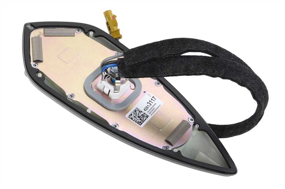 GM Genuine Parts GPS Navigation System Antenna 42813117 — image 2