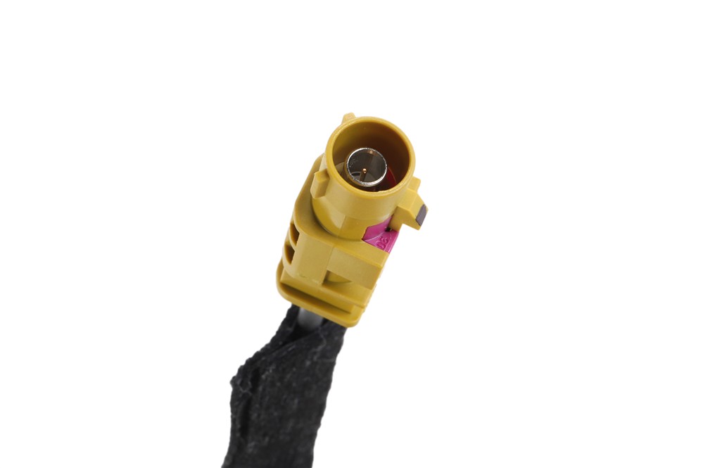 GM Genuine Parts GPS Navigation System Antenna 42813117 — image 3