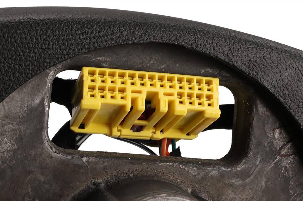 GM Genuine Parts Steering Wheel 42860234 — image 3