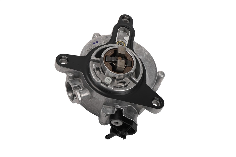 GM Genuine Parts Vacuum Pump 55495381 — image 2