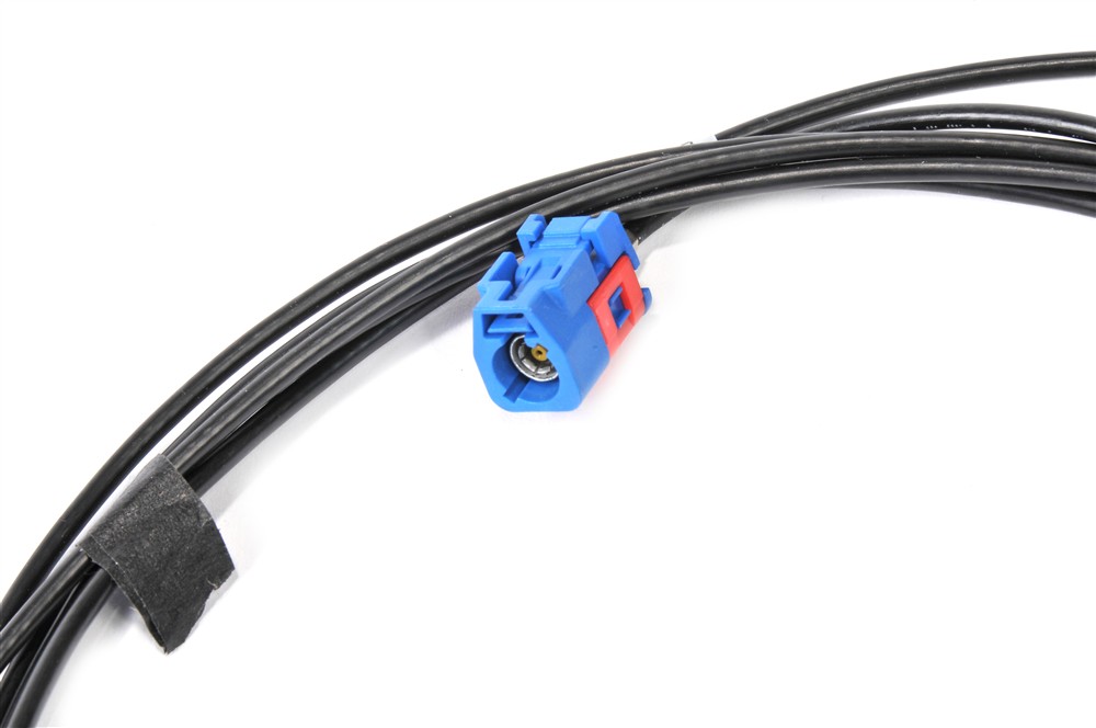 GM Genuine Parts GPS Navigation System and Digital Radio Antenna Cable Kit 84027027 — image 2