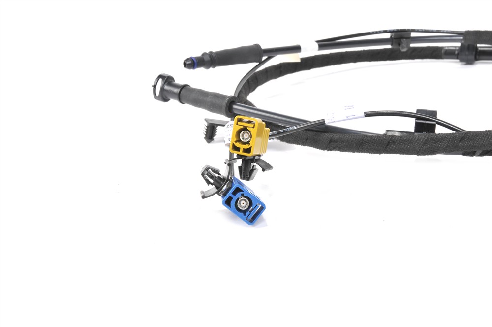 GM Genuine Parts Advance Driver Assistance System (ADAS) Camera Wiring Harness 84053142 — image 2