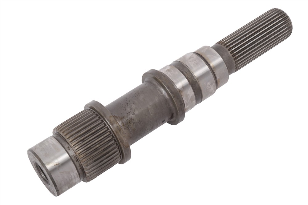GM Genuine Parts Transfer Case Output Shaft 84124166