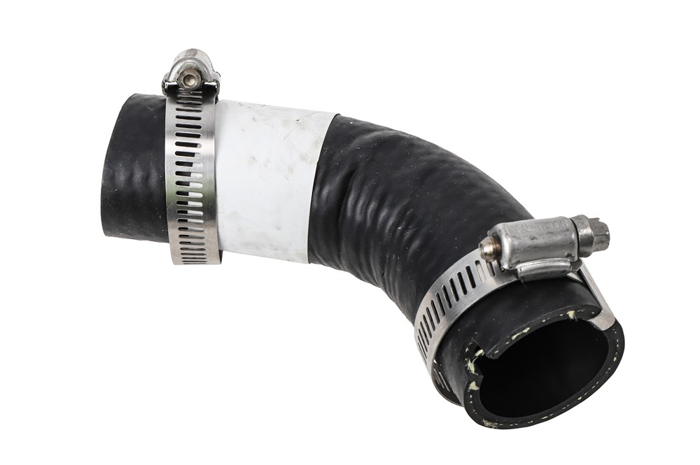 GM Genuine Parts Fuel Filler Hose 84304794 — image 2