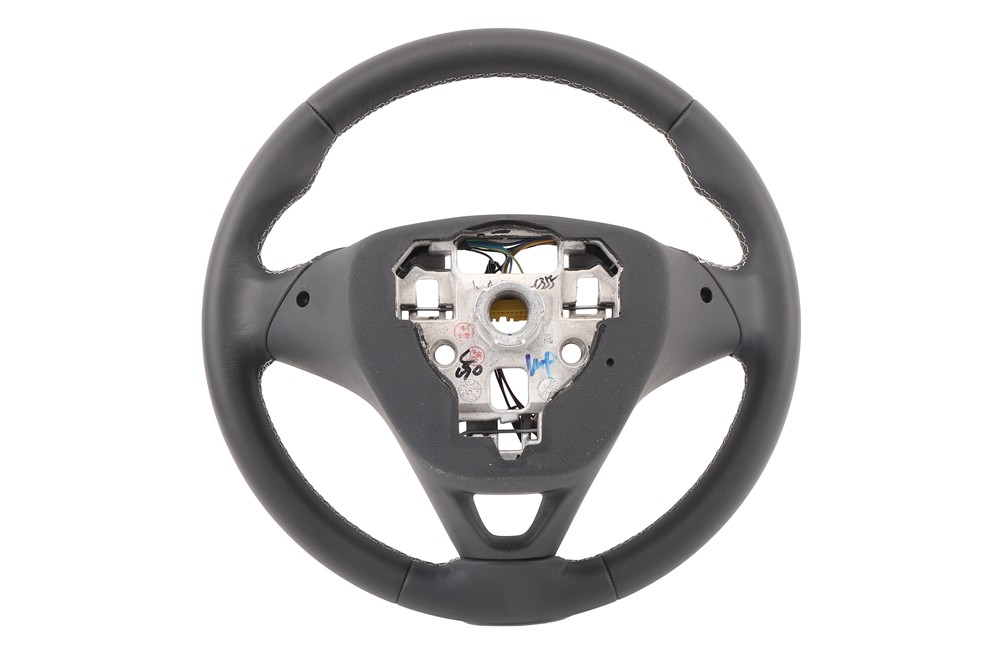GM Genuine Parts Steering Wheel 84488229 — image 2