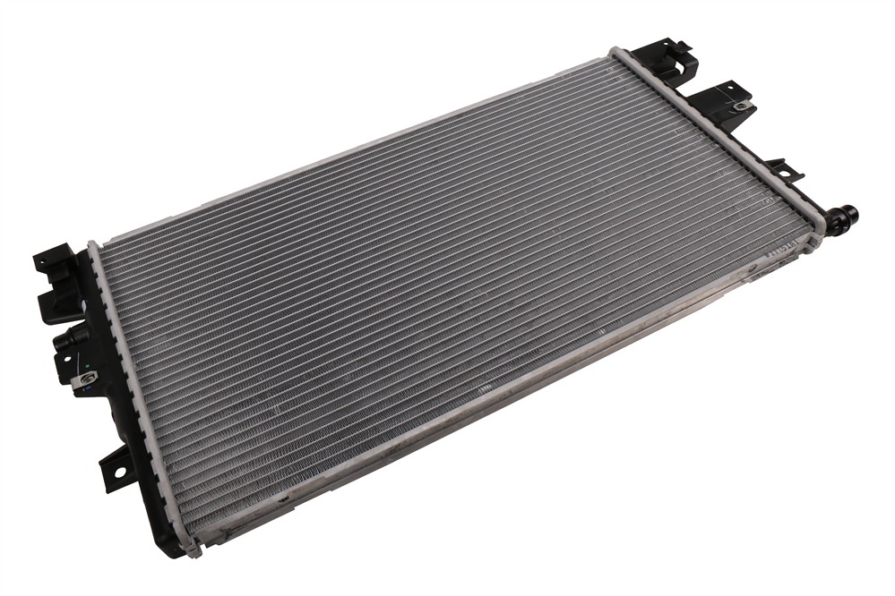 GM Genuine Parts Intercooler Heat Exchanger 84551761 — image 2