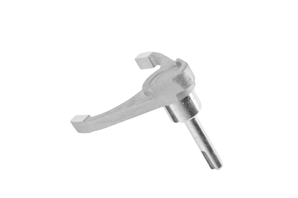 GM Genuine Parts 4WD Actuator Fork 84937885 — image 3