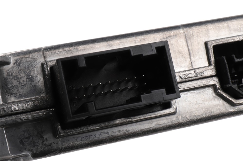 GM Genuine Parts Video Control Module 85002128 — image 3