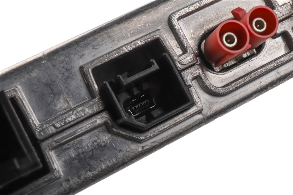 GM Genuine Parts Video Control Module 85002128 — image 4