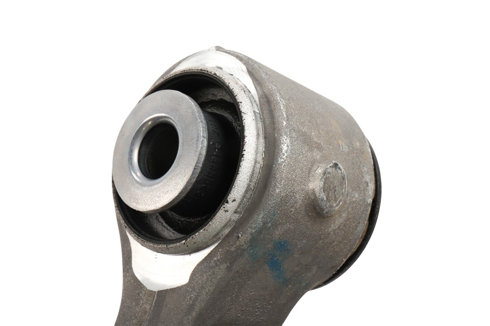 GM Genuine Parts Suspension Control Arm 85081628 — image 6