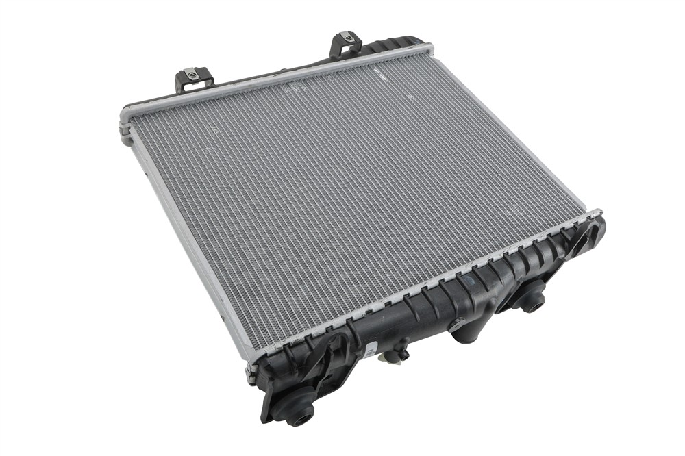 GM Genuine Parts Radiator 85559346
