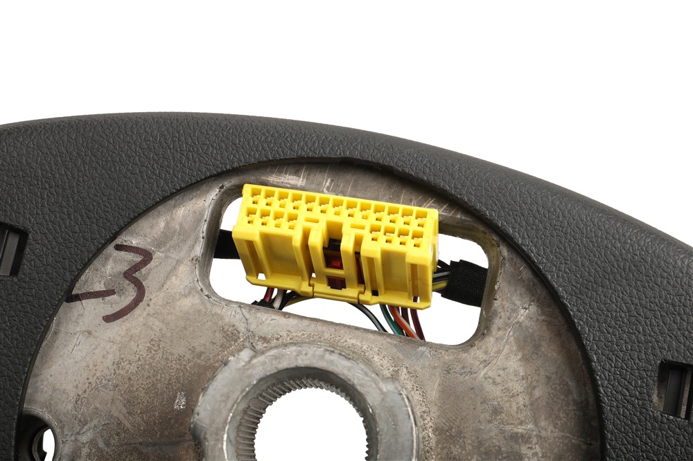 GM Genuine Parts Steering Wheel 85626709 — image 3