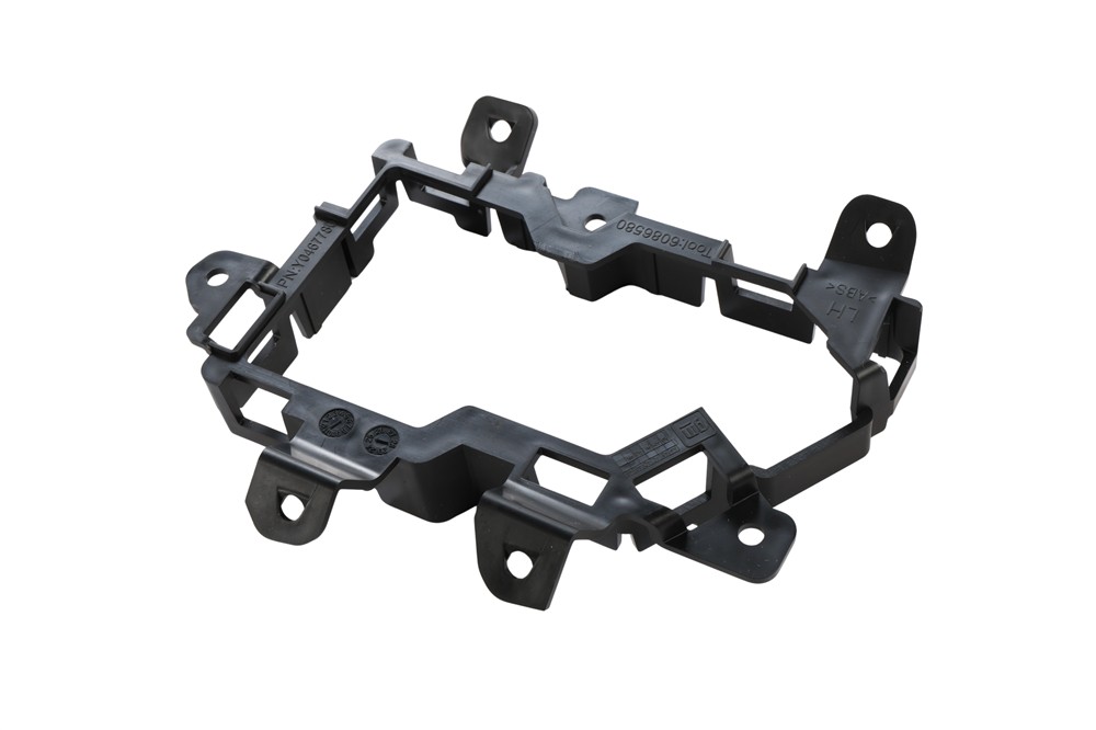 GM Genuine Parts Front Left Door Interior Trim Panel Bracket 85685823 — image 4