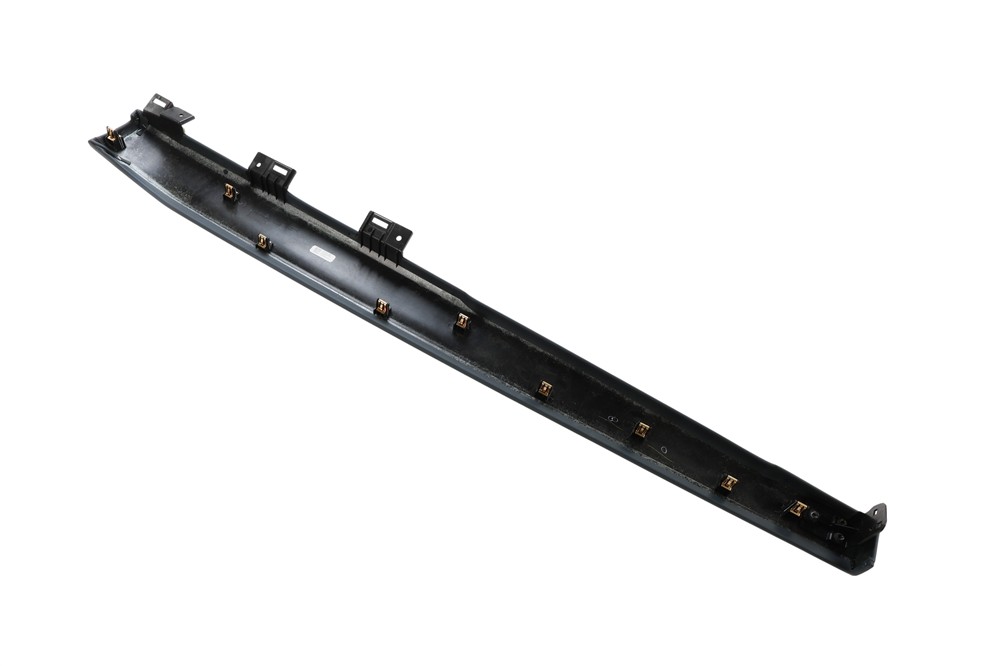 GM Genuine Parts Dashboard Panel 85821167 — image 3