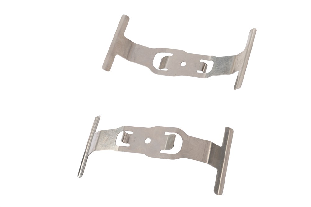 GM Genuine Parts Disc Brake Pad Retaining Clip 86341633 — image 4