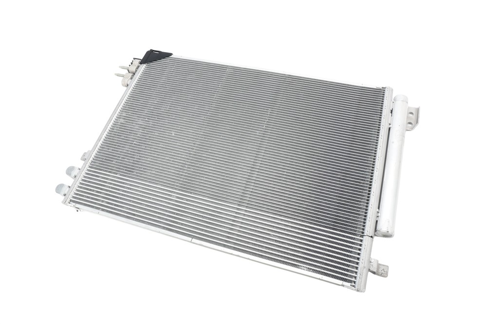 GM Genuine Parts A/C Condenser 86551897 — image 2