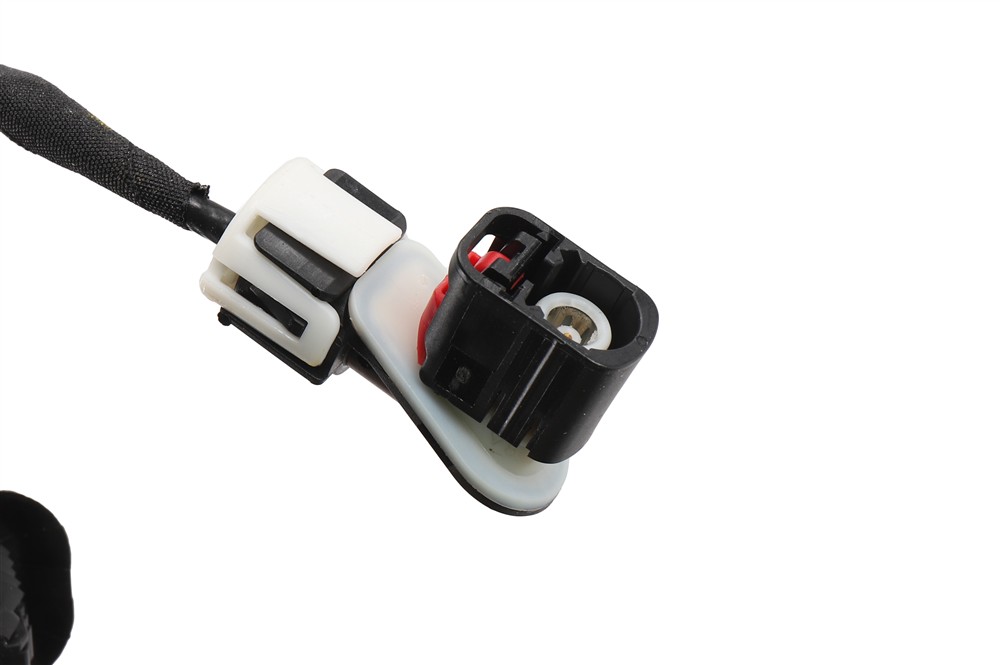 GM Genuine Parts Advance Driver Assistance System (ADAS) Camera Wiring Harness 86804148 — image 3