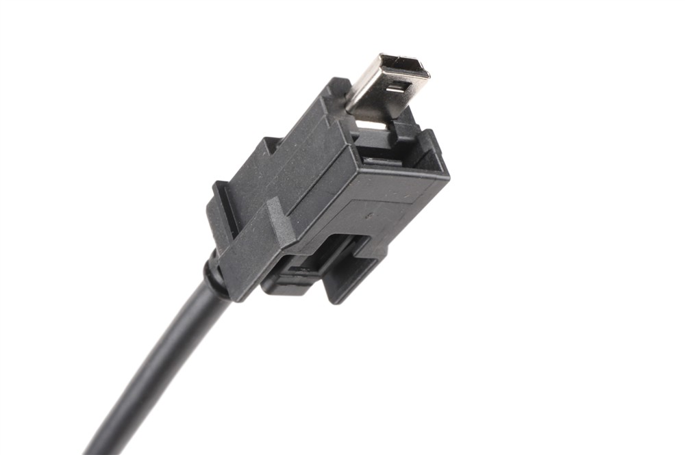 GM Genuine Parts USB Data Cable 87813522 — image 4