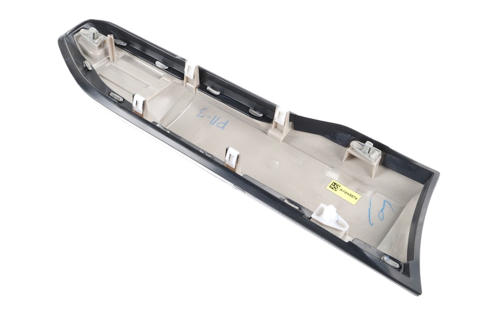 GM Genuine Parts Fender Vent 87858874 — image 2
