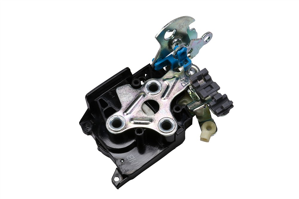 GM Genuine Parts Door Latch Assembly 96272639 — image 2