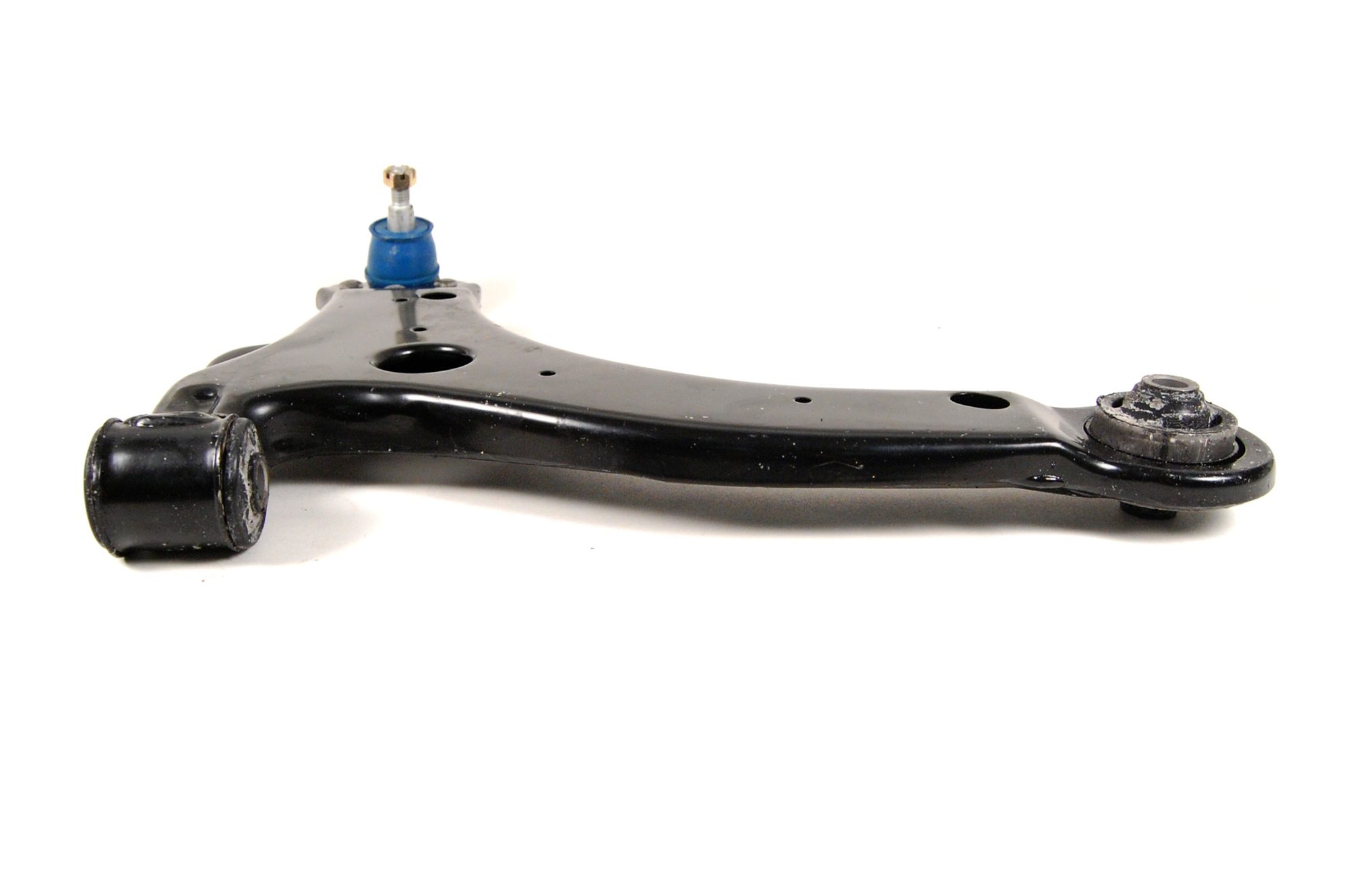 Front Left Lower Suspension Control Arm and Ball Joint Assembly | Mevotech Supreme CMS50130 Fits Oldsmobile Intrigue 1998-2002 — image 5