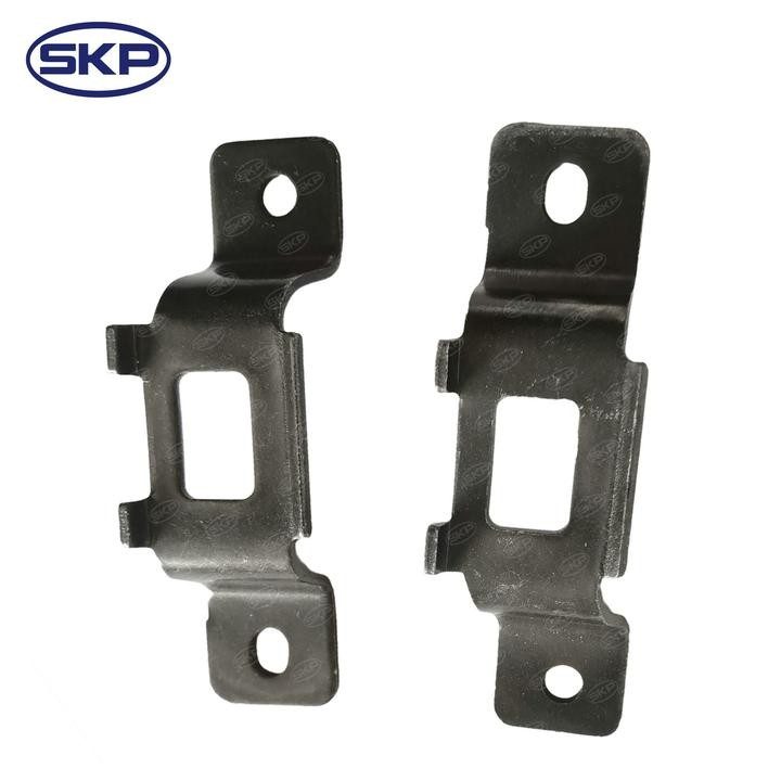 SKP 1988 Gmc C3500 Right Tailgate Striker Plate | Part# SK38432 — image 2