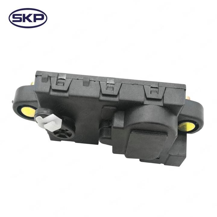 Front Left Door Lock Actuator Motor | SKP SK759430 Fits Hyundai — image 2