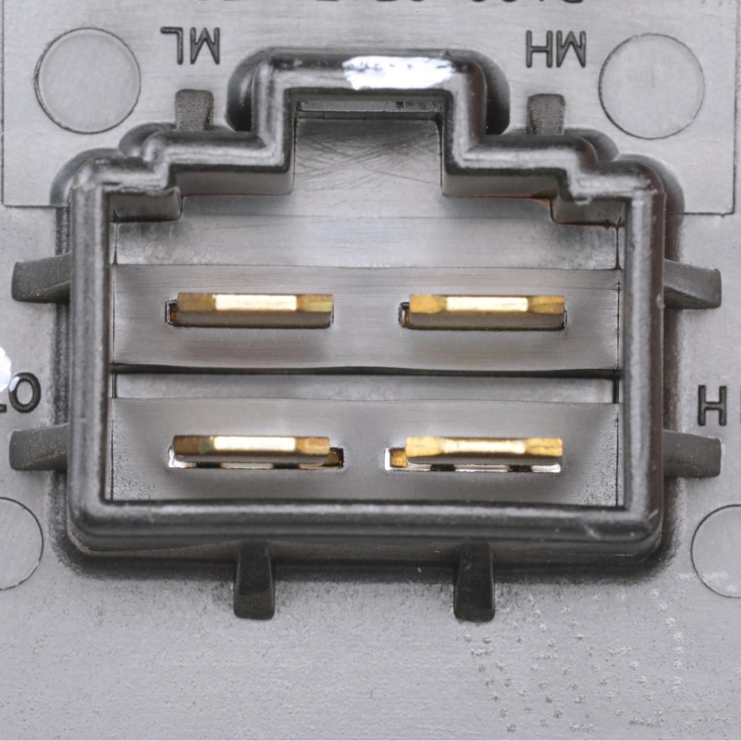 Standard Ignition HVAC Blower Motor Resistor (RU644) — image 2
