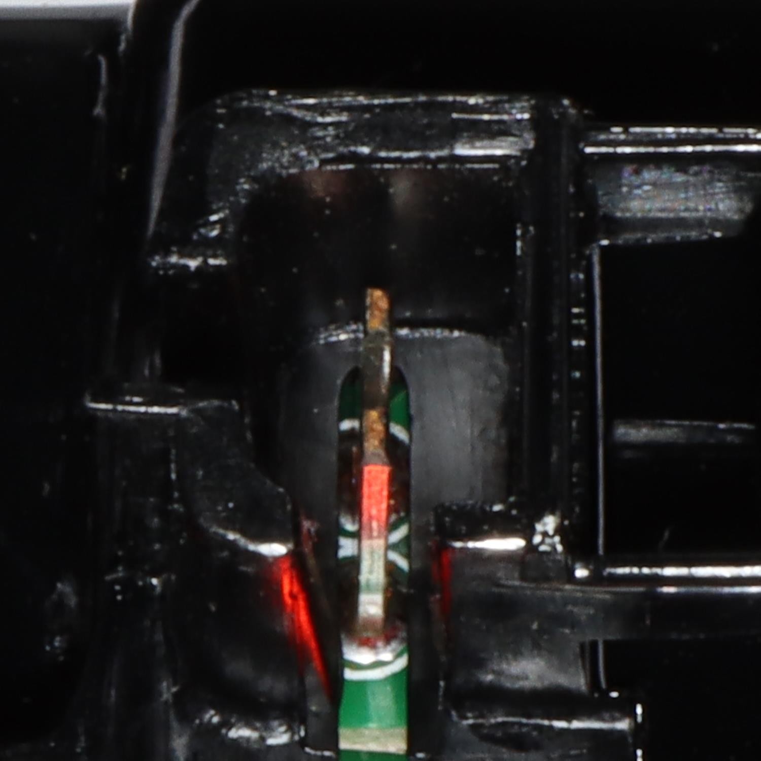 Standard Ignition Center High Mount Stop Light (BTL149) - 2