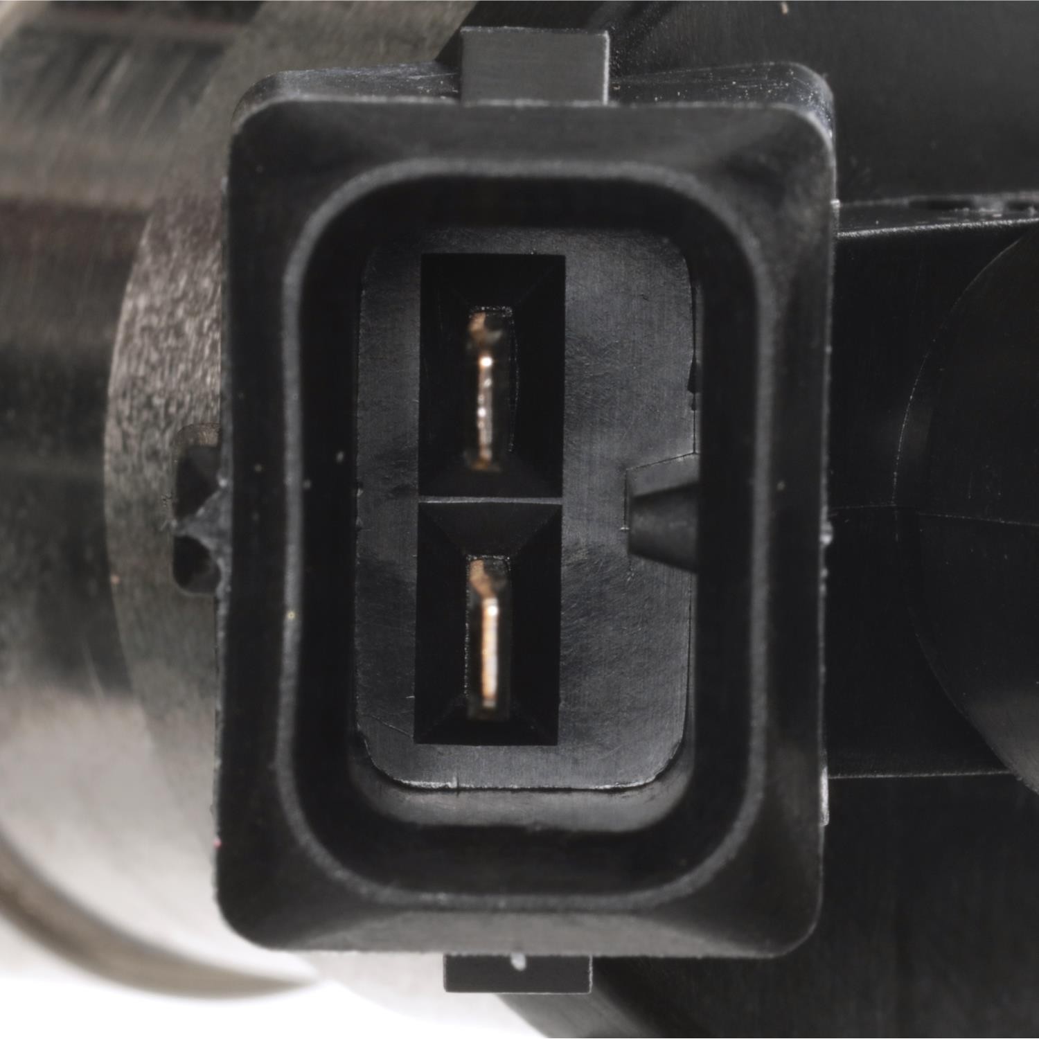Standard Ignition Fuel Injector (FJ11) - 2